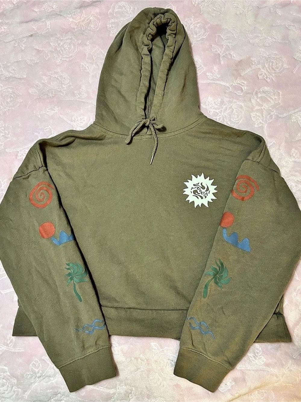 RVCA Graphic Hoodie in Green Size Medium